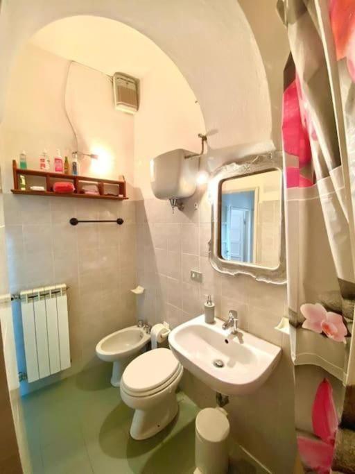 Antico Borgo Apartment San Quirico d'Orcia Luaran gambar